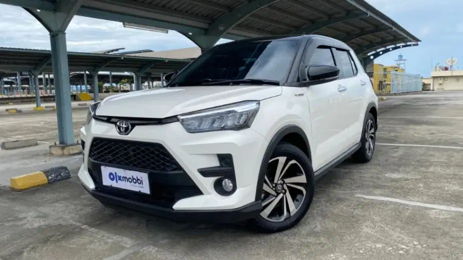 Like New TDP 11JT - Toyota Raize 1.0 G Two Tone Bensin-AT 2022 Putih