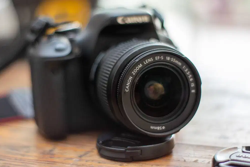 Canon EOS 600D + Lensa Kit Normal - Mulus Siap Hunting