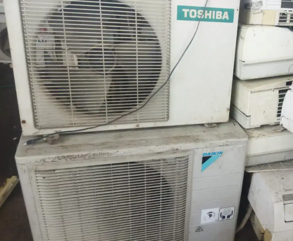 MENERIMA AC BEKAS RUSAK