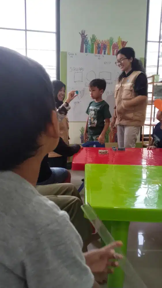 Momong Bayi + anak, masak