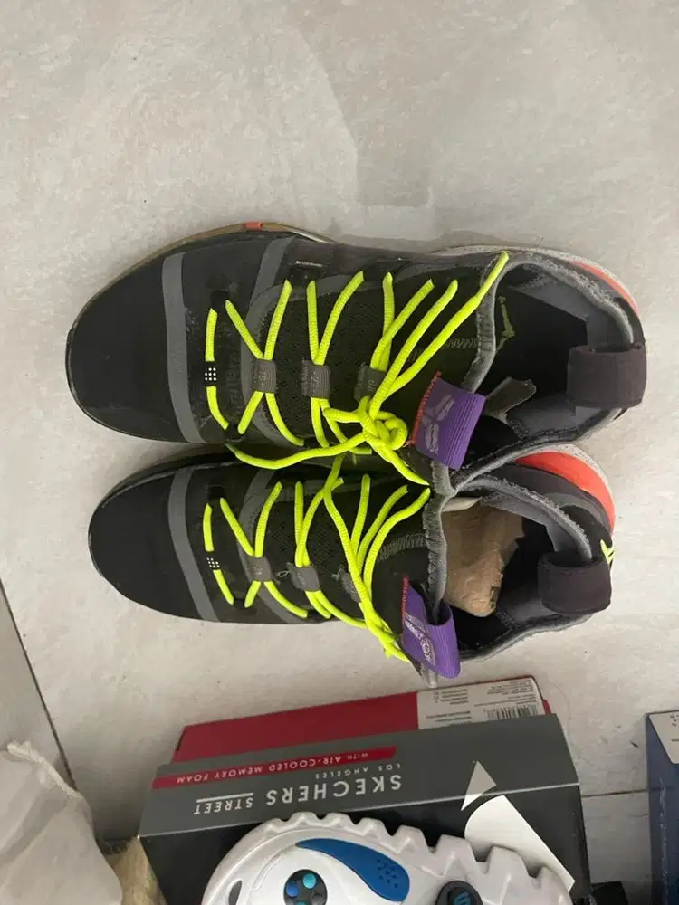 Sepatu basket kobe exodus ep racer