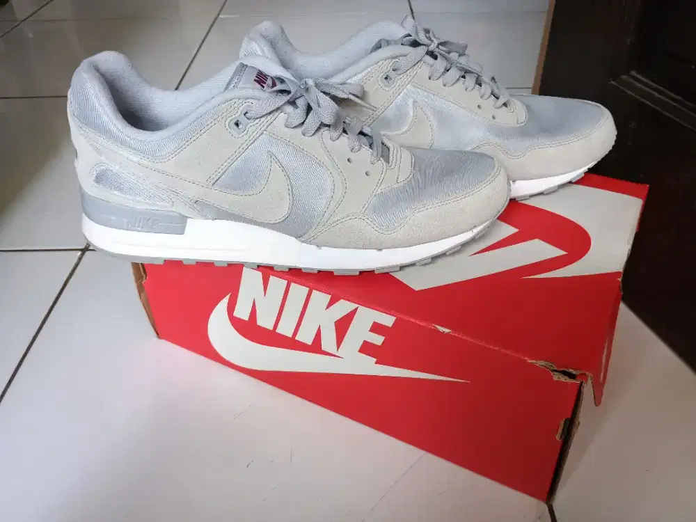 Nike Air Pegasus 89 -Wolf Grey - Like New