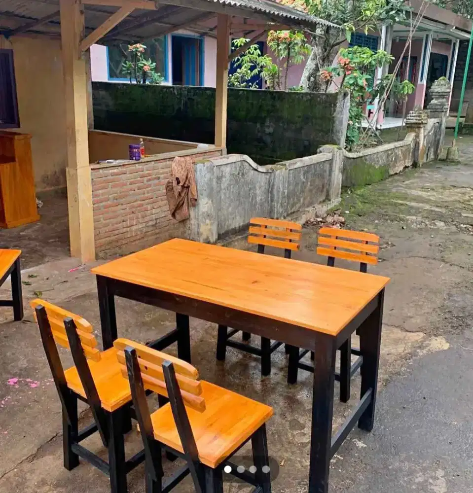 di juwal meja kursi lestoran 1 set
