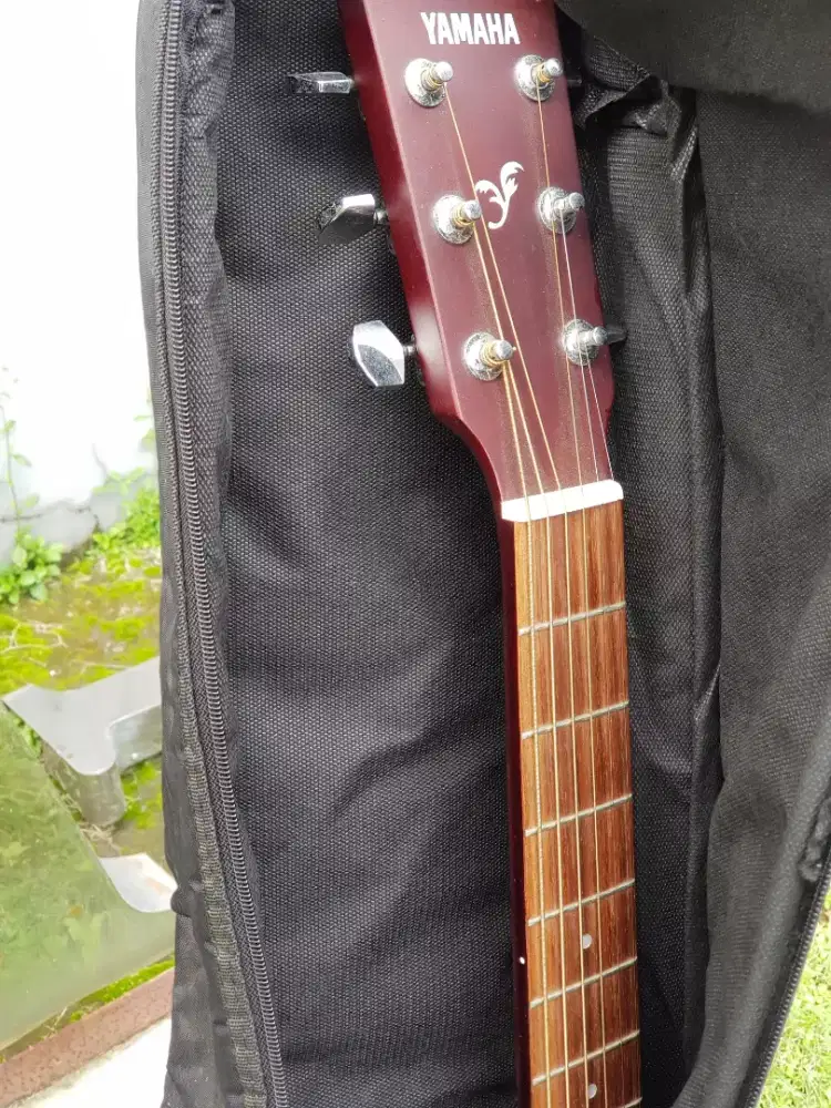 Yamaha SFX 315C Electrik Akustik