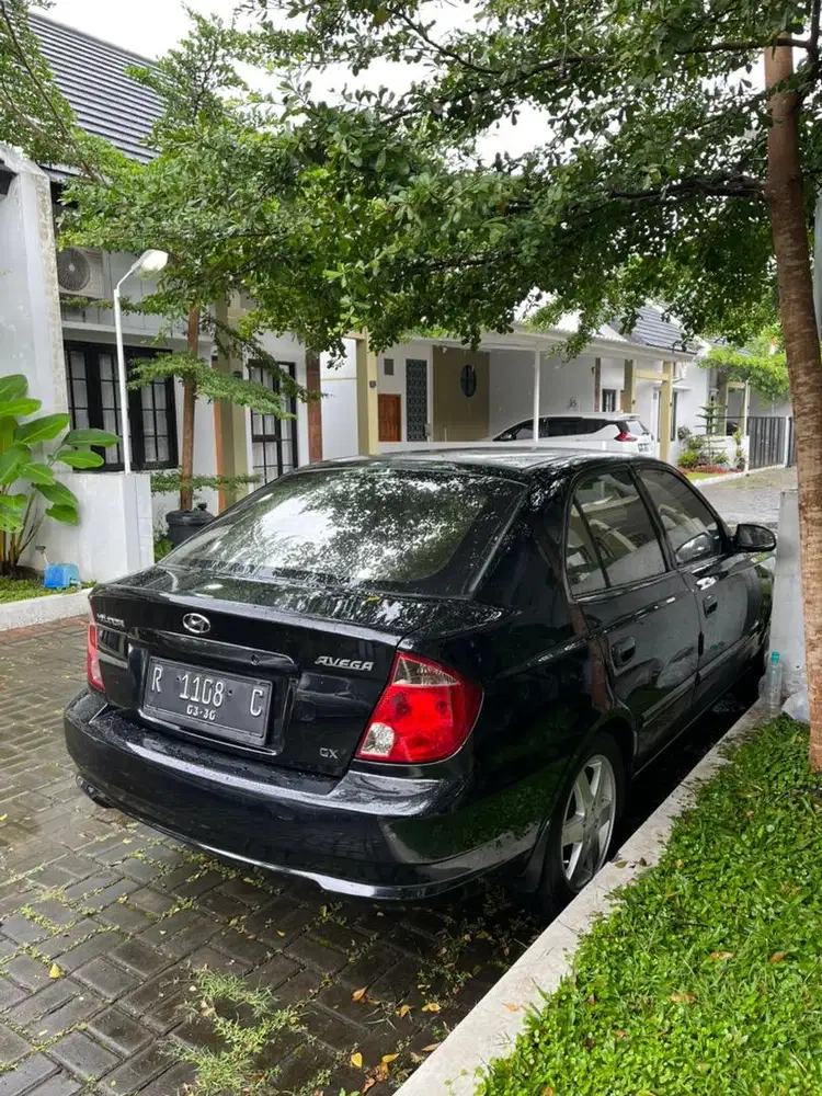 Hyundai Avega GX A/T Thn 2010 Hitam Pajak/Plat Panjang Siap Pake