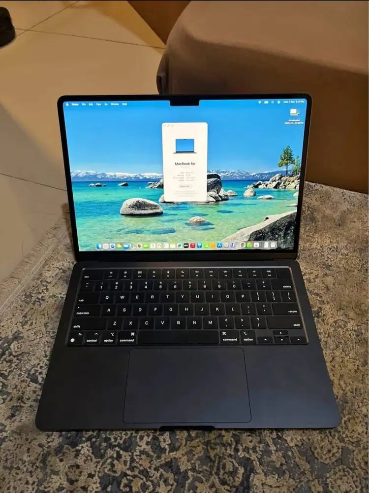 MACBOOK AIR M2 16/256 pemakaian 1bulan
