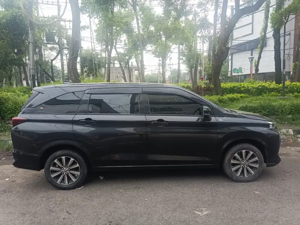 Low Km! Avanza G AT 2022 Matic W Tgn1 Bagus Original Hitam Siap Pakai