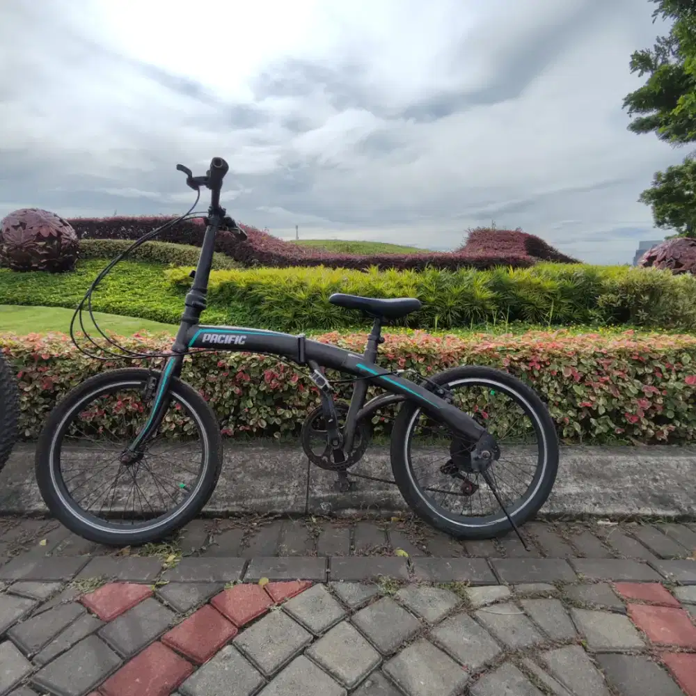 Sepeda Lipat 20