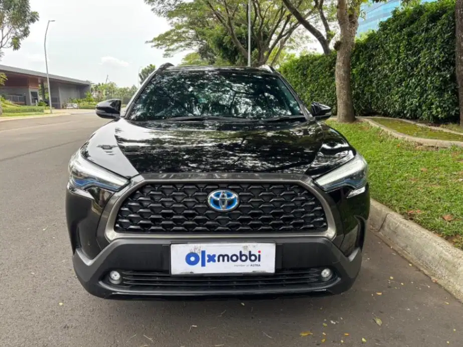 DP MURAH Toyota Corolla 1.8 Cross Hybrid Bensin-AT 2022 Hitam CHFNB