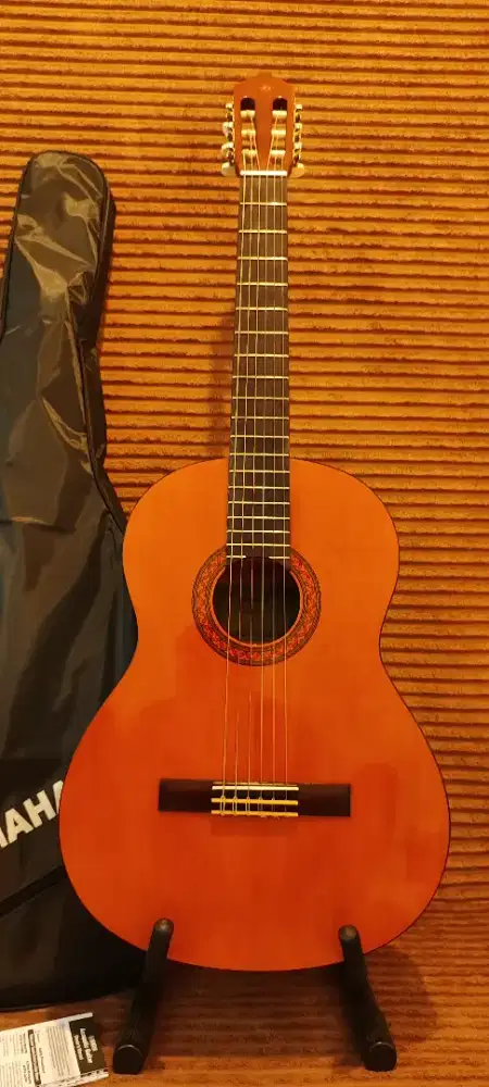 Gitar Yamaha C330A Nylon Original Klasik