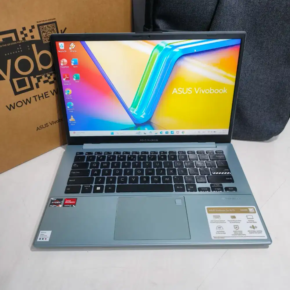 Asus vivobook E1404FA Ryzen 3 7320U like new pemakaian baru 6 bulan