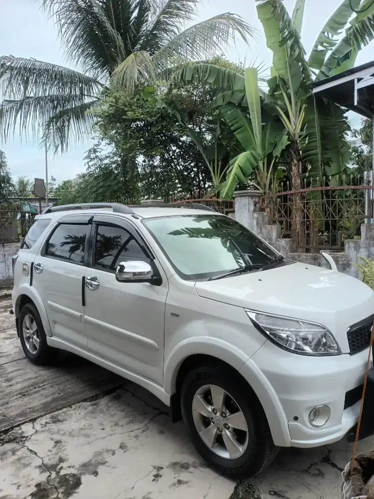 DIJUAL MOBIL PRIBADI – KONDISI TERAWAT & SIAP PAKAI