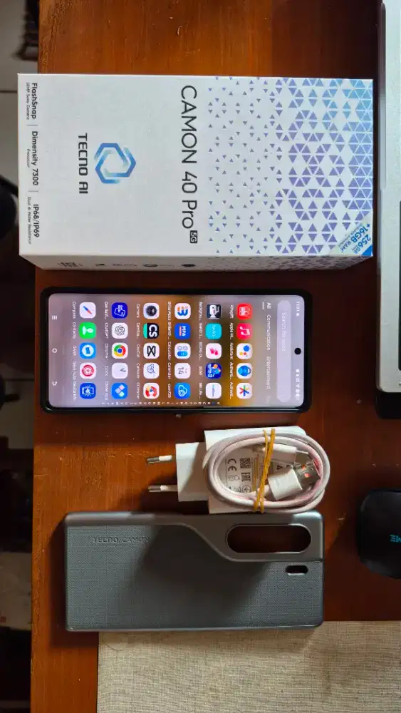 TECNO CAMON 40 PRO 5G - GARANSI 2026 - MINT COND