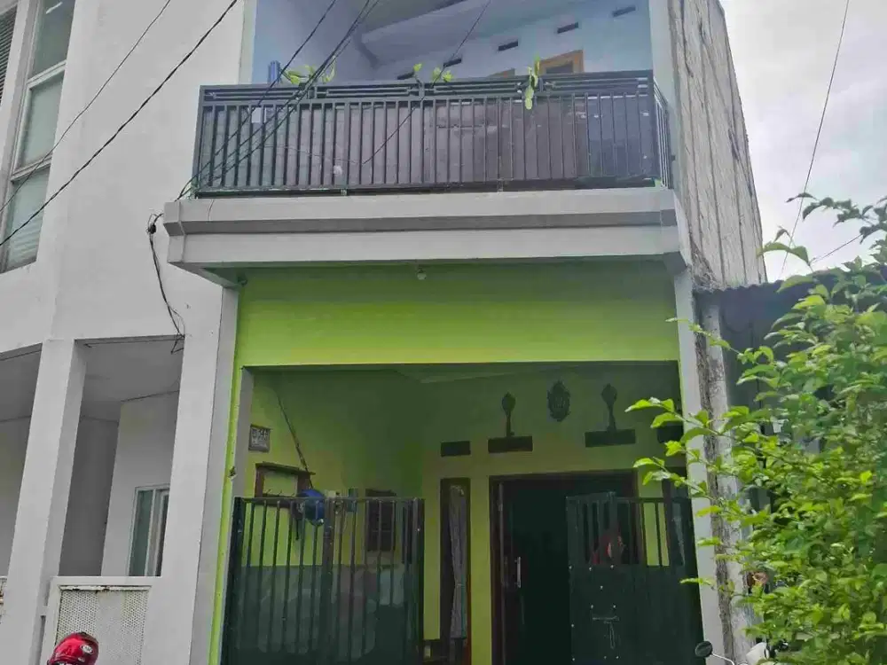 Rumah siap huni akses 2 mobil di pangkalan jati pondok labu cinere Depok