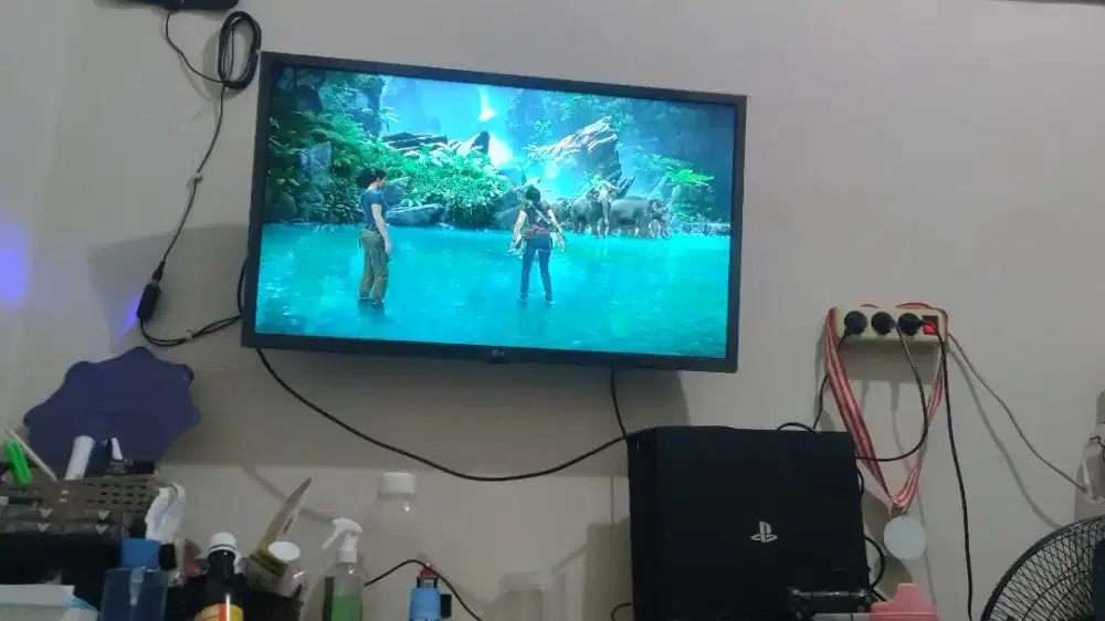 For sale ps4 pro seri 72