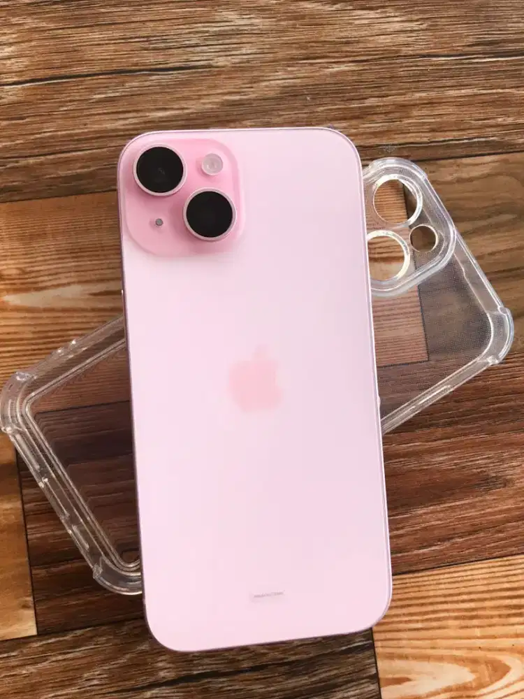 Iphone 15 128 garansi ibox