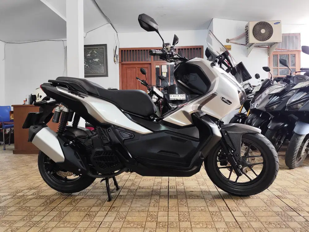 HONDA ADV 2019 MULUS KM 22 RB AN PAJAK ON