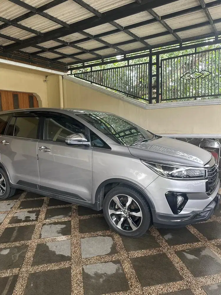 Toyota Venturer AT Diesel Tahun 2021