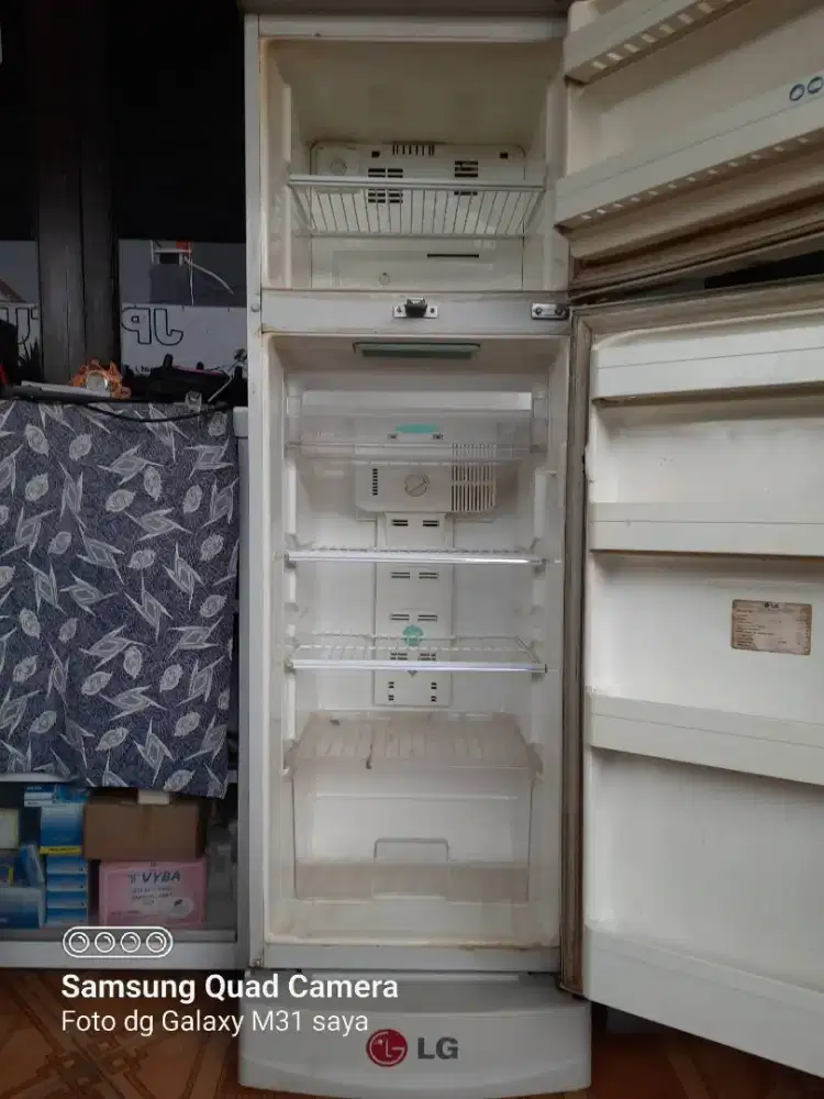 Electronic Kulkas dan freezer LG