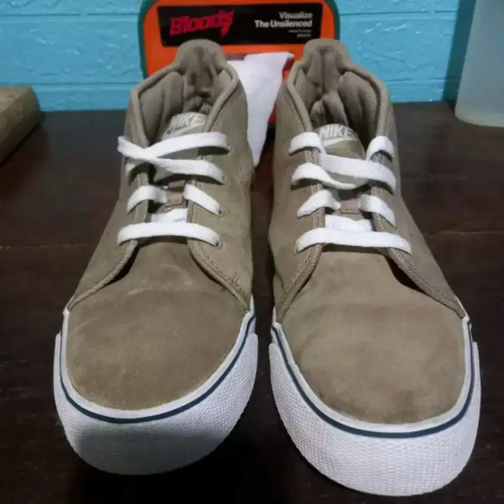 Preloved nike toki size 41