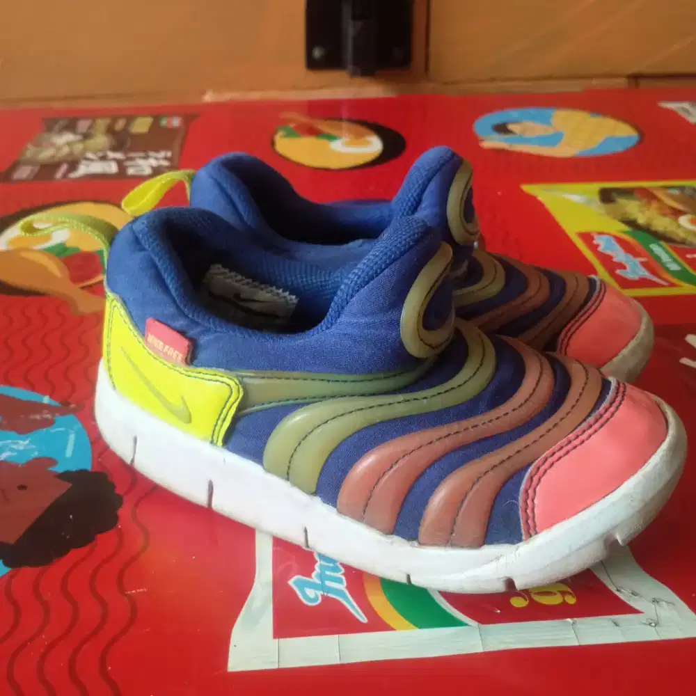 Sepatu Adidas Cipung Uk. 27 (Insole 16 cm)