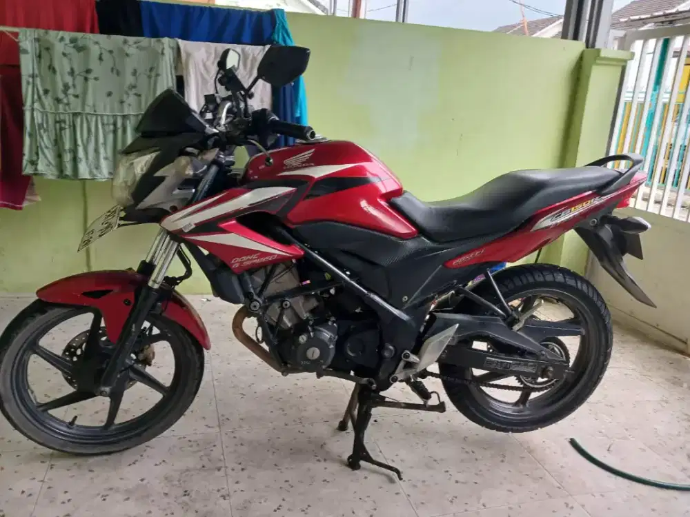 Dijual motor cb 150 R