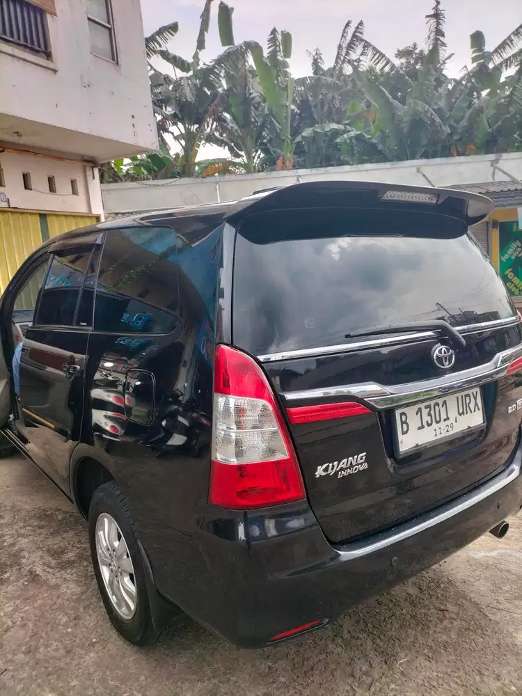 Toyota Kijang Innova 2014 Bensin