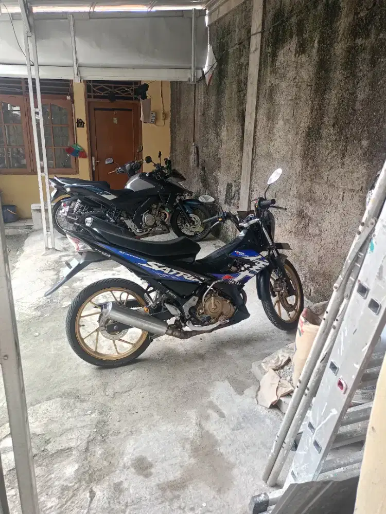 Satria fu 150 sco