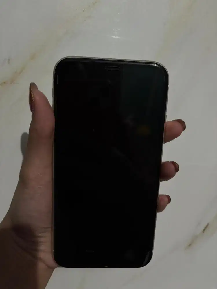 Iphone 11 64GB (Ex Ibox)