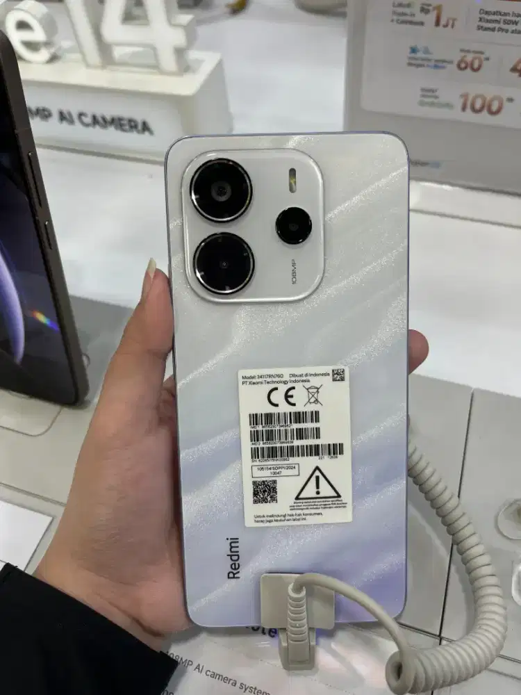 Tampil Beda, Performa Handal: Redmi Note 14 4G