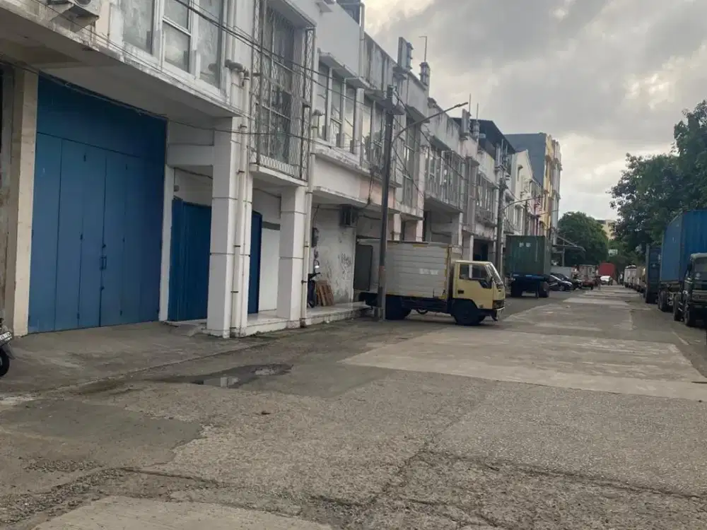 Jual cepat ruko gandeng 3 di lodan - ancol