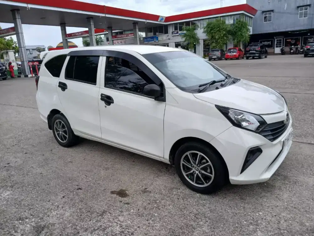 Daihatsu Sigra D 2023