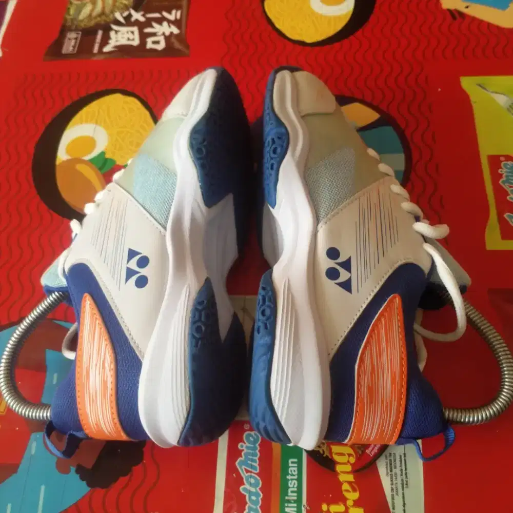 Sepatu Yonex Power Cushion Uk. 36 (insole 22 cm)