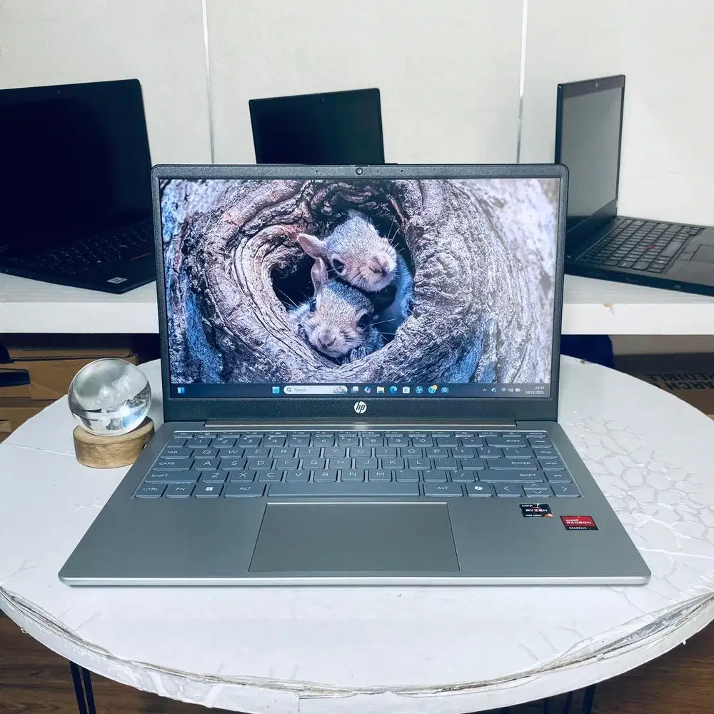 Laptop Hp 14 | Ryzen 5-75320U | Garansi April 2027