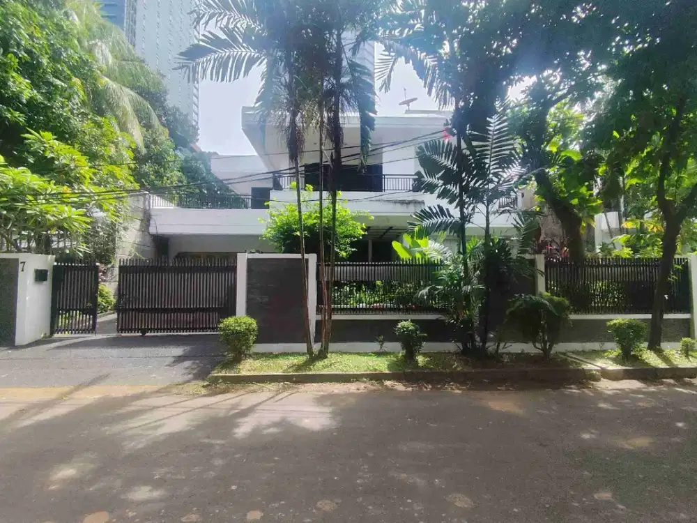 Dijual rumah area mega kuningan jakarta selatan