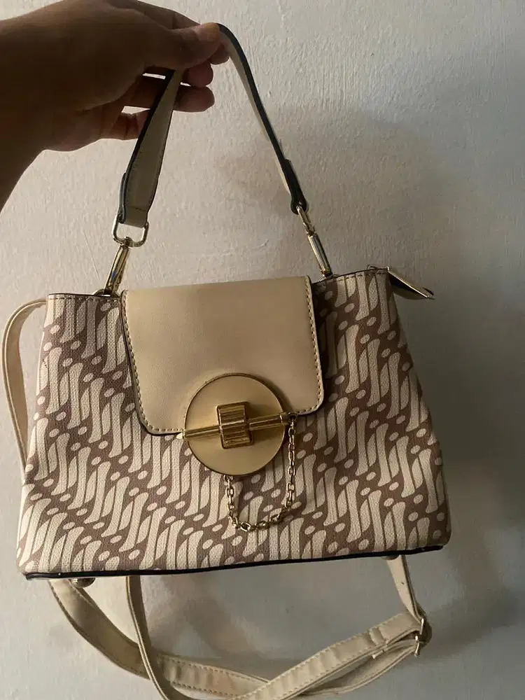 Tas hana batik 3 ruang