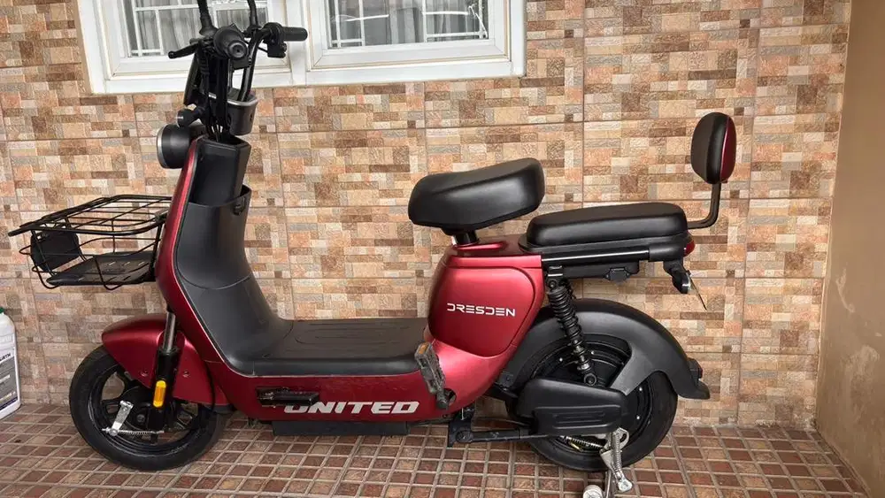 Sepeda Listrik United Dresden V1