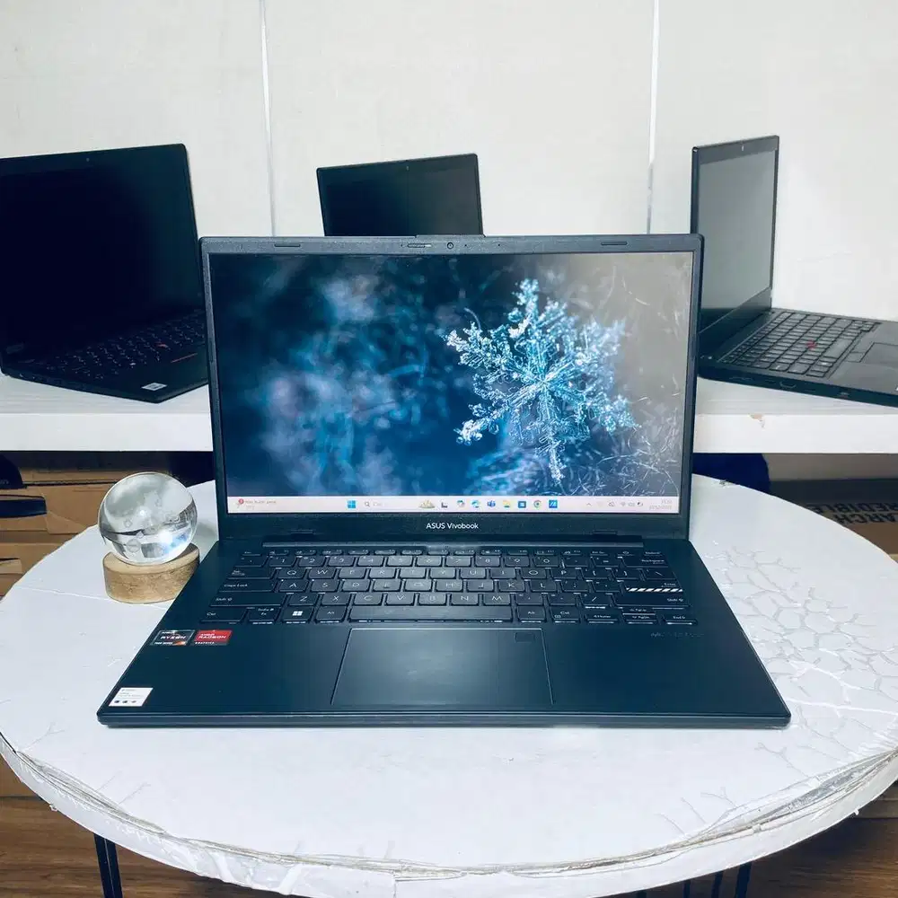 Laptop Asus VivoBook Go | Ryzen 3-7320U | 8GB | 256SSD