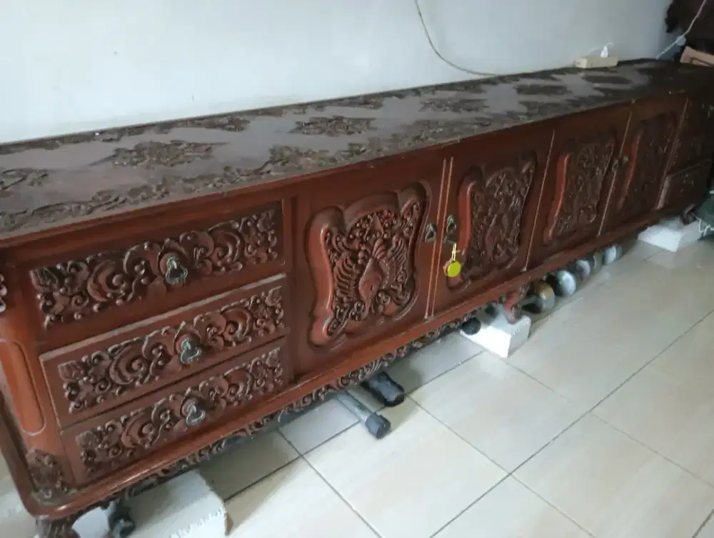 Meja Pajangan ukiran kayu jati antik Jepara