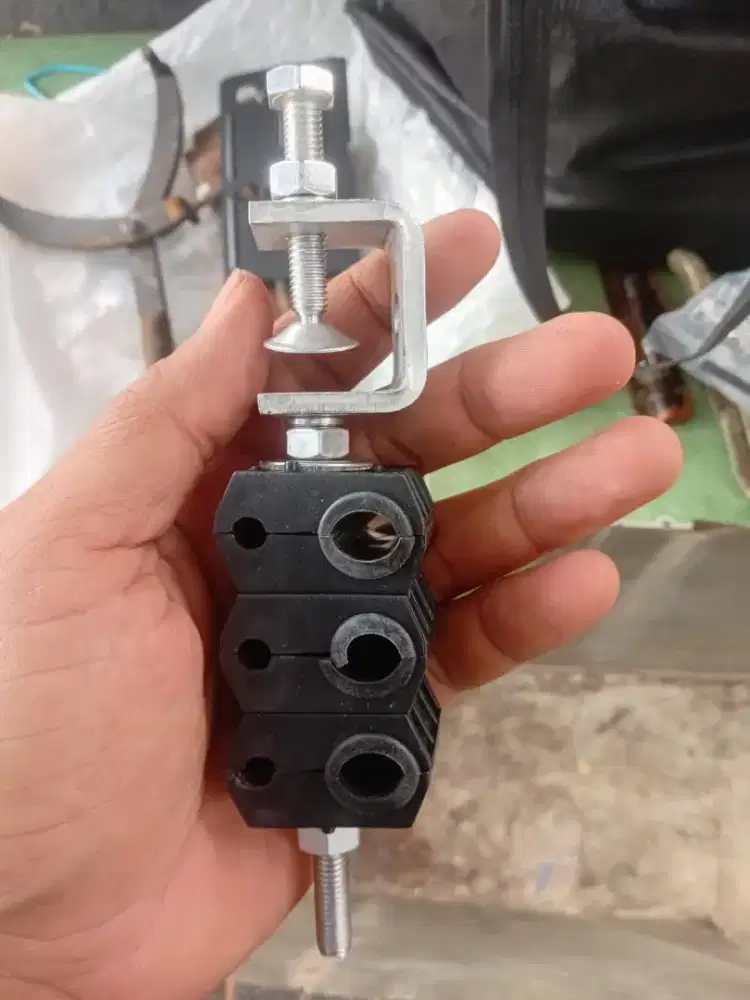 Klem kabel kondisi baru