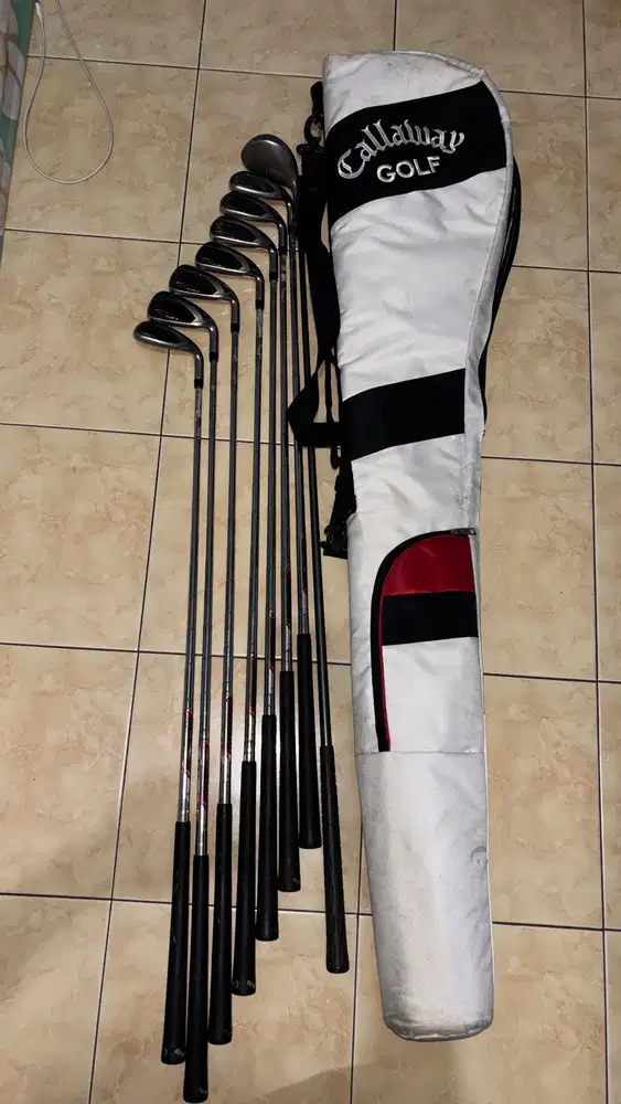 JUAL STICK GOLF IRON SET CALLAWAY RAZR X