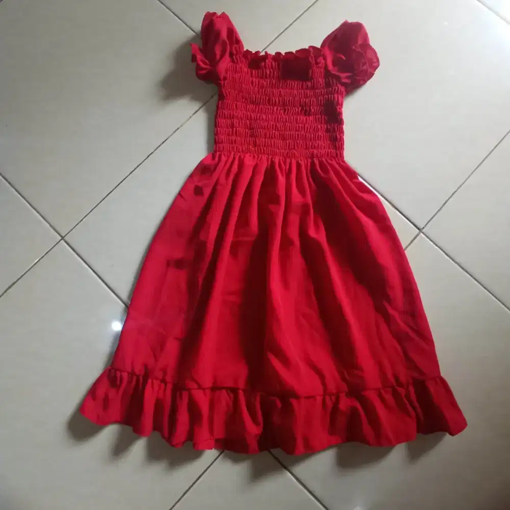 Dress Anak Cewek usia 3-4 tahun