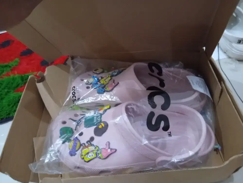 Sandal crocs original baby pink