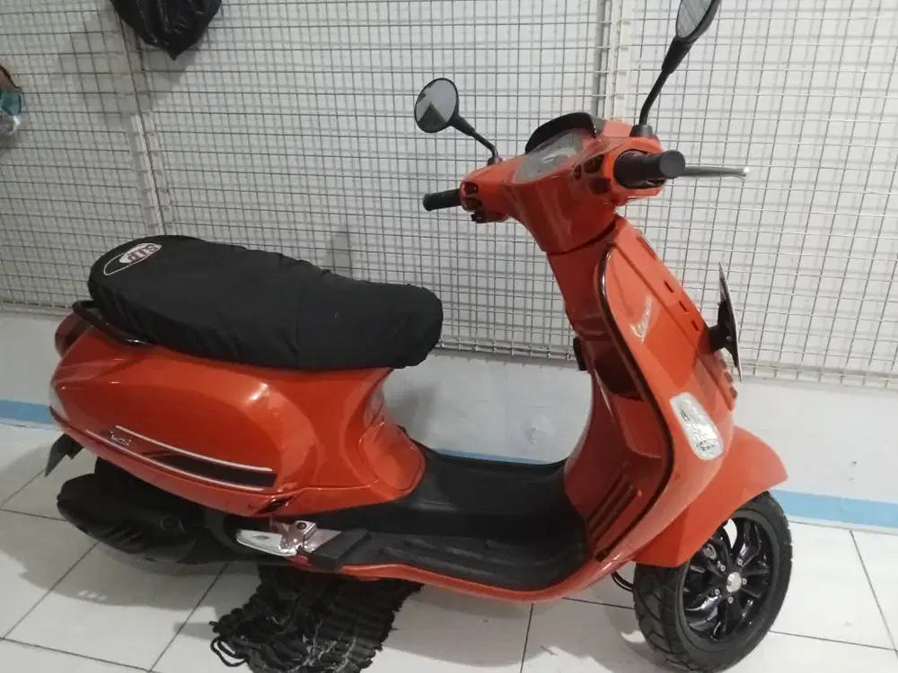 Jual motor vespa metik