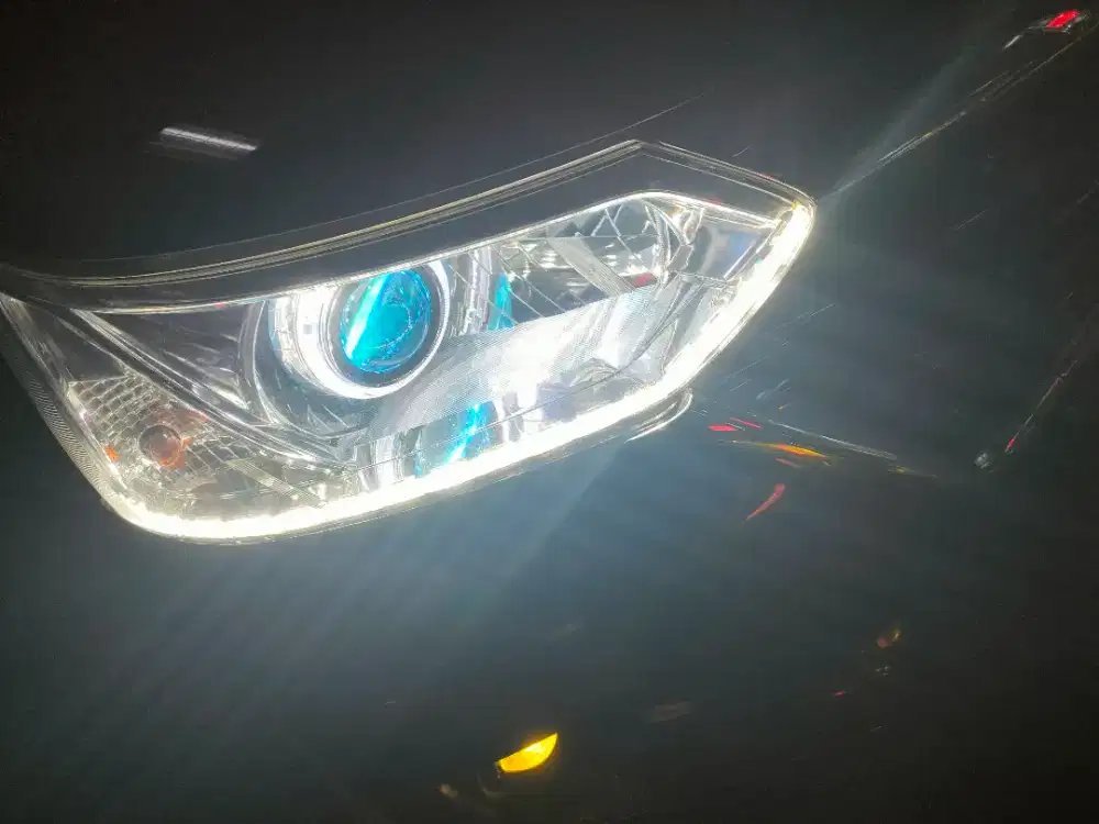 Head lamp beebot Avanza barong 2018