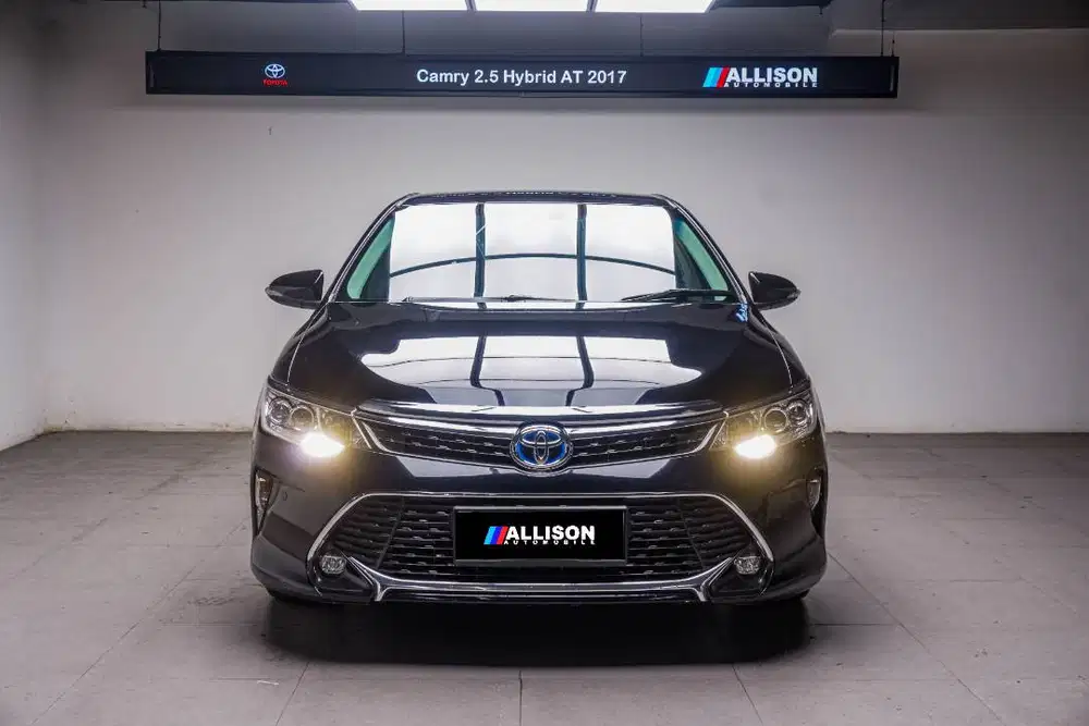 [Camry TDP 0,- saja ] New Toyota Camry V 2.5 Hybrid 2017