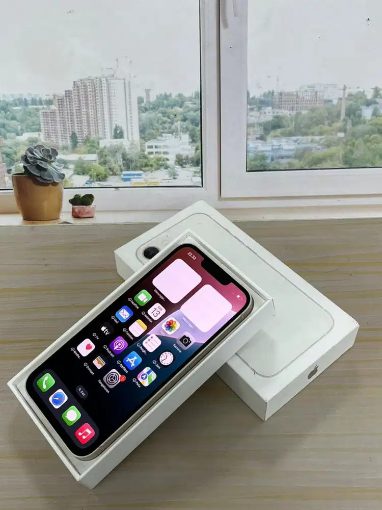 iPhone 13 128 Starlight iBox Fullset