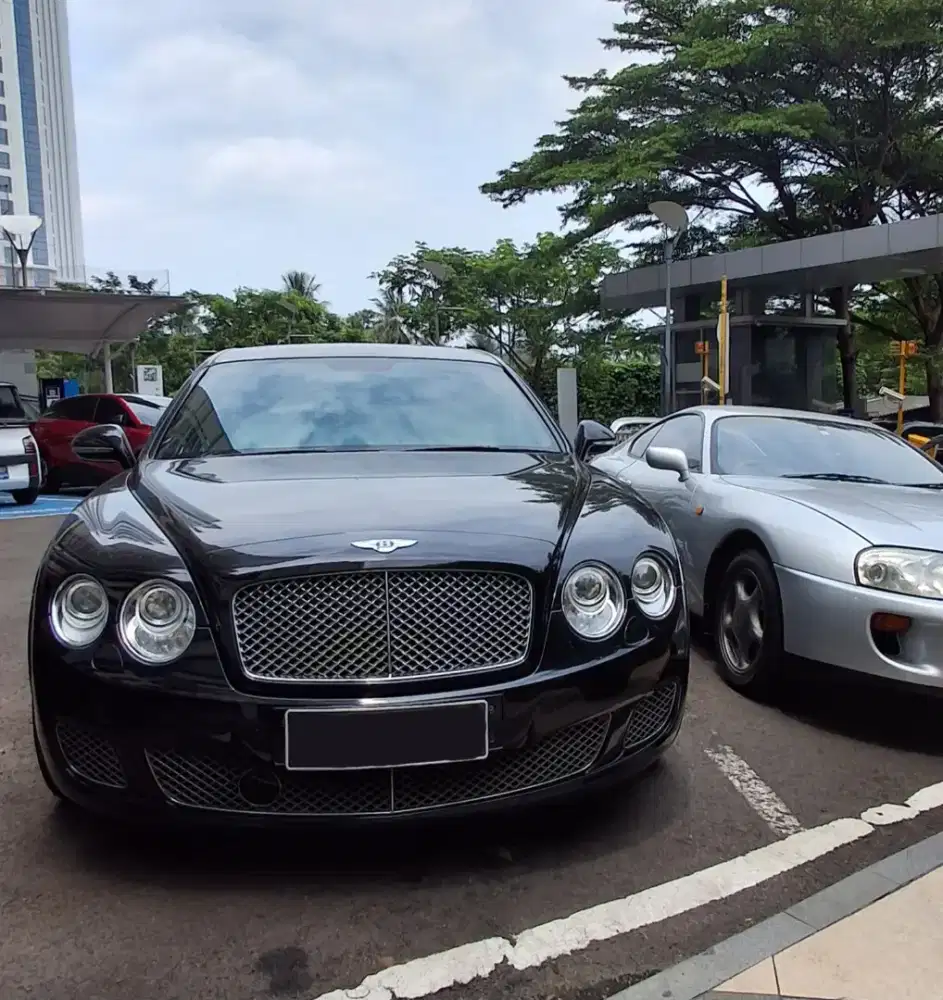 MURAH CASH. BENTLEY Continental Flying Spur w12 2012 spurs 2011 gt