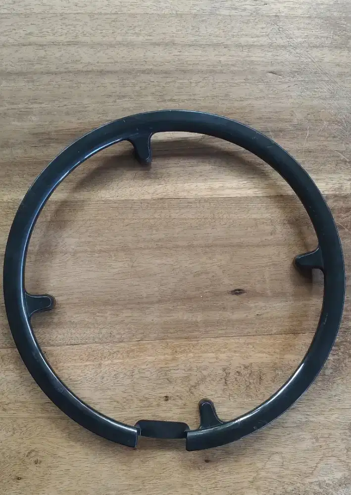 Pelindung Chain Ring