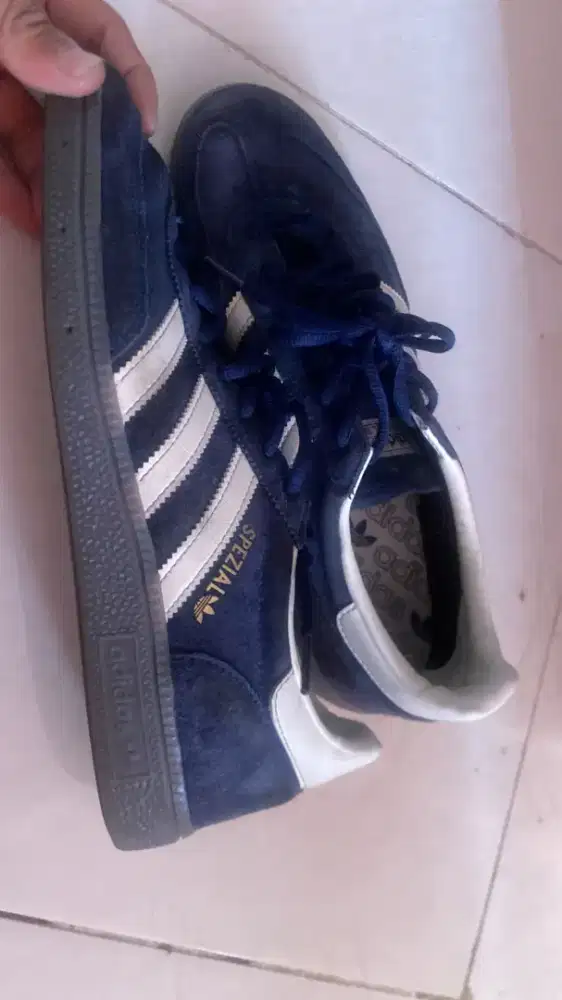 Sepatu Adidas Speziall handball navy